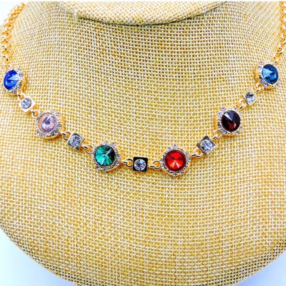 Jewel of the Nile By Betsey Johnson 💎